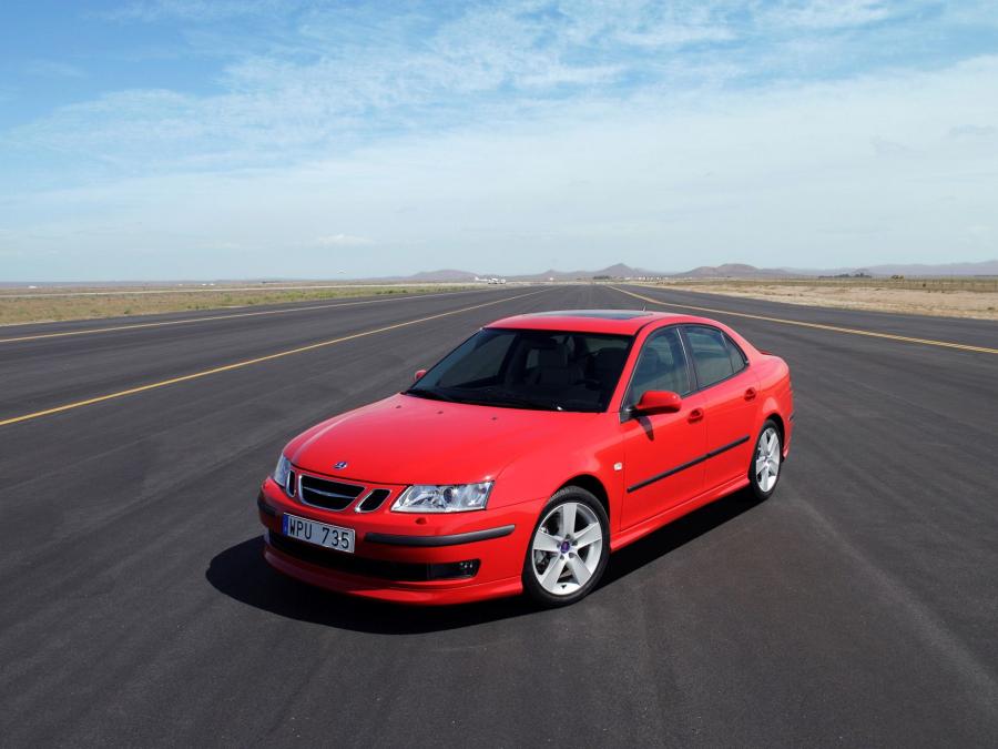 Saab 9-3 Aero Sport Sedan 2002 года  (фото 10 из 16)